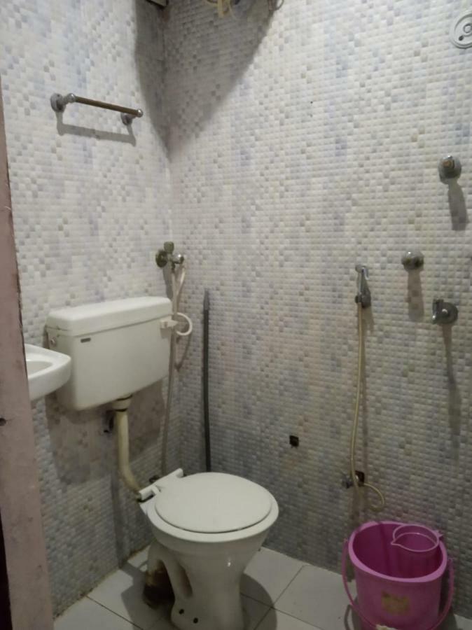 Kanha Paying Guest House Varanasi Exterior foto